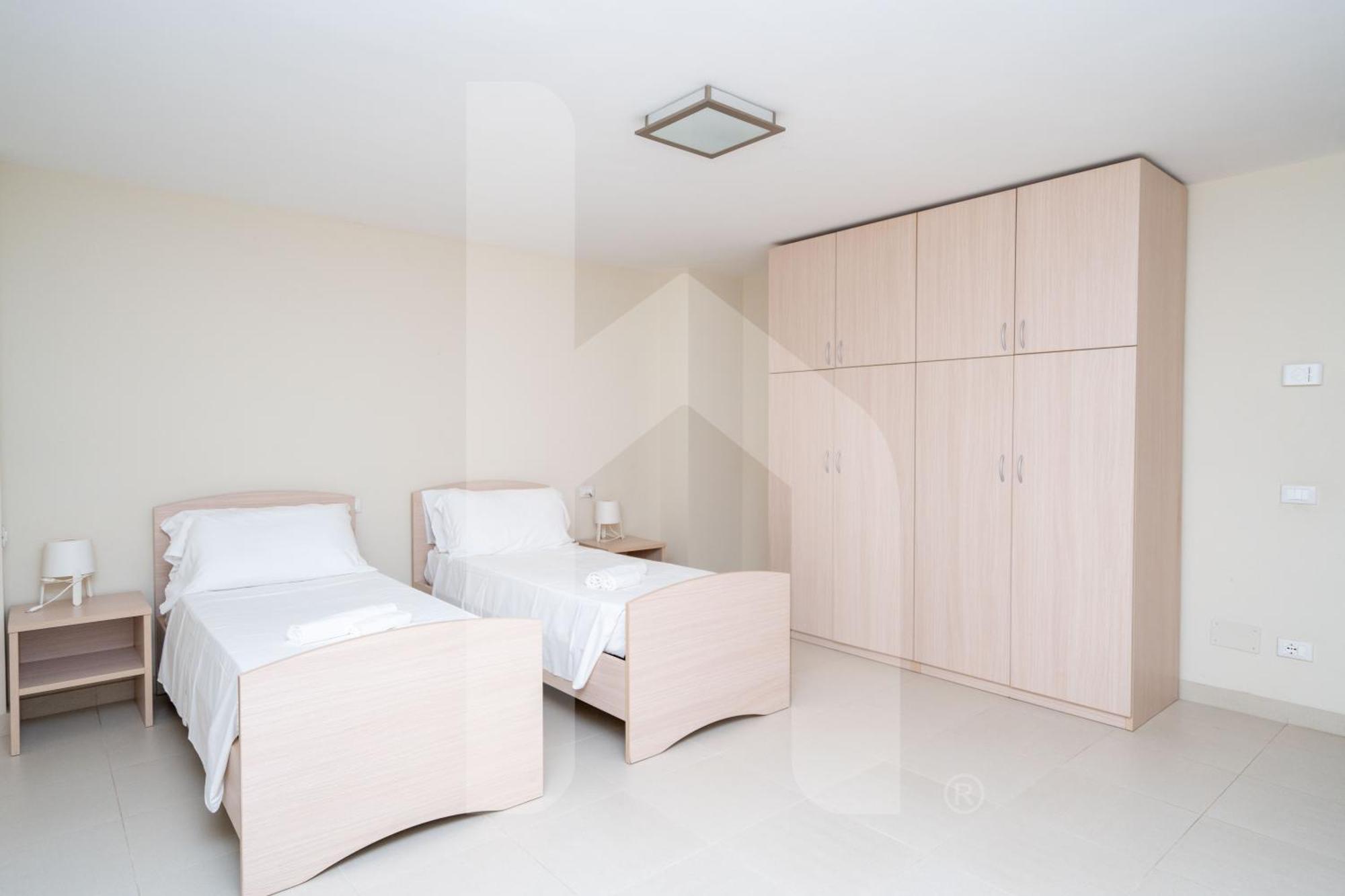 Homiday - Cerrano Park Resort Пинето Экстерьер фото