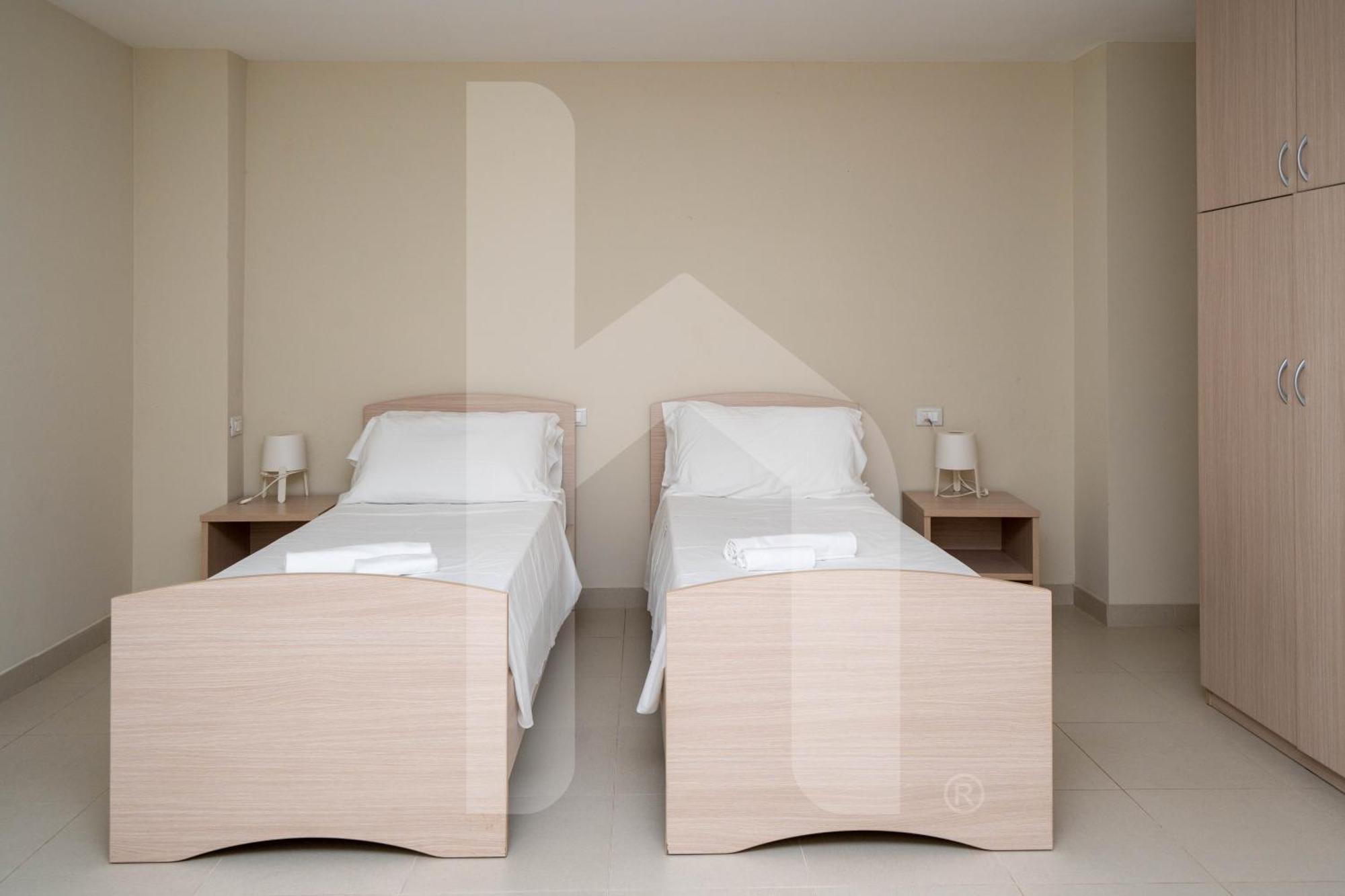 Homiday - Cerrano Park Resort Пинето Экстерьер фото